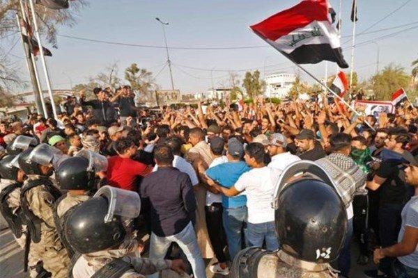 معترضان عراقی به صورت مستقیم با نخست وزیر مکلف صحبت کنند
