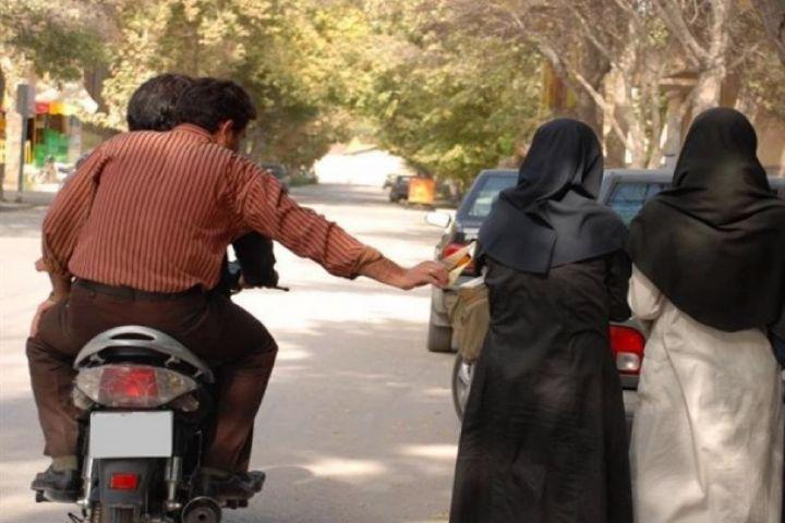 اکثر جرایم خشن در سطح شهر به وسیله موتور سیکلت انجام می شود بیشتر جرایم خشن در سطح شهر به وسیله موتور سیکلت انجام می شود