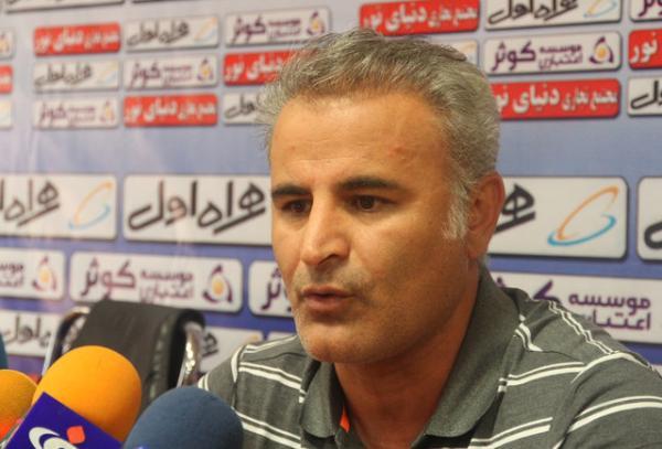 خرمگاه: یک گل بچگانه خوردیم