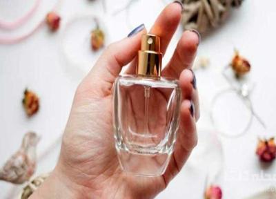 از روی رنگ شیشه عطر، بوی آن را تشخیص دهید