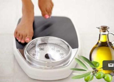 بعد از عید، با این روغن شکم خود را تخت کنید