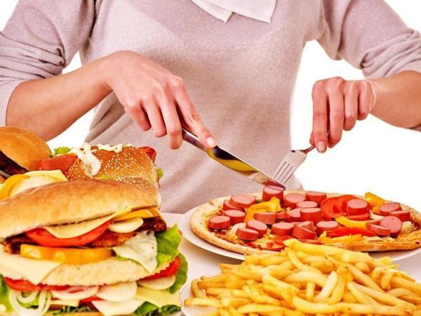 مصرف روزانه این خوراکی خوشمزه خطر مرگ زودهنگام را افزایش مصرف روزانه این خوراکی خوشمزه خطر مرگ زودهنگام را افزایش می دهد